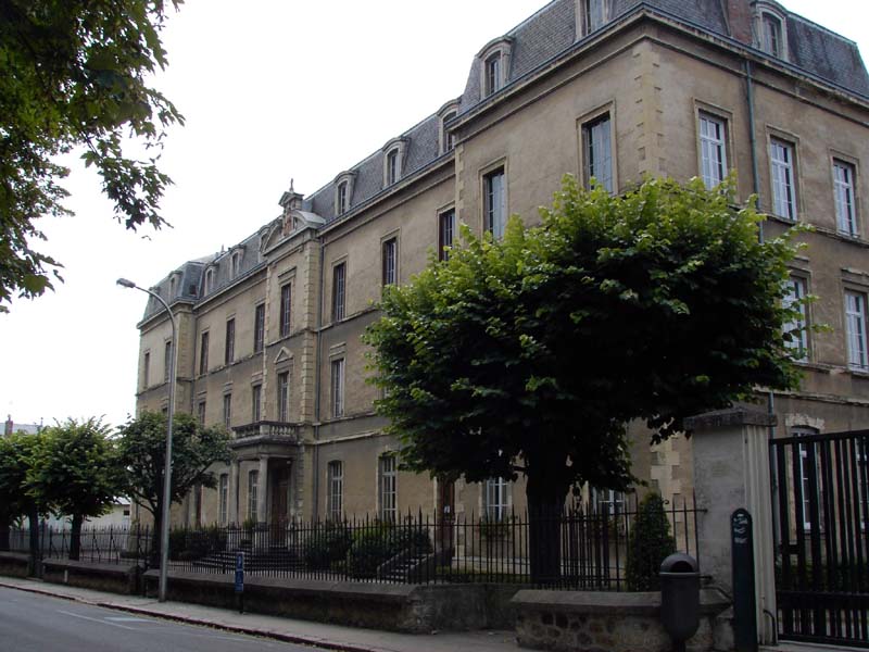 Saint-Cyr